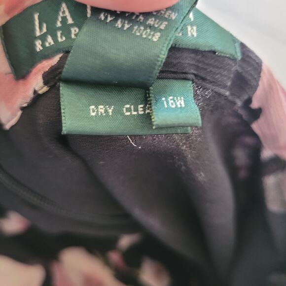 Lauren Ralph Lauren Size 16W 100% Silk Black Floral Ruffle Hem Maxi Skirt - Picture 7 of 8